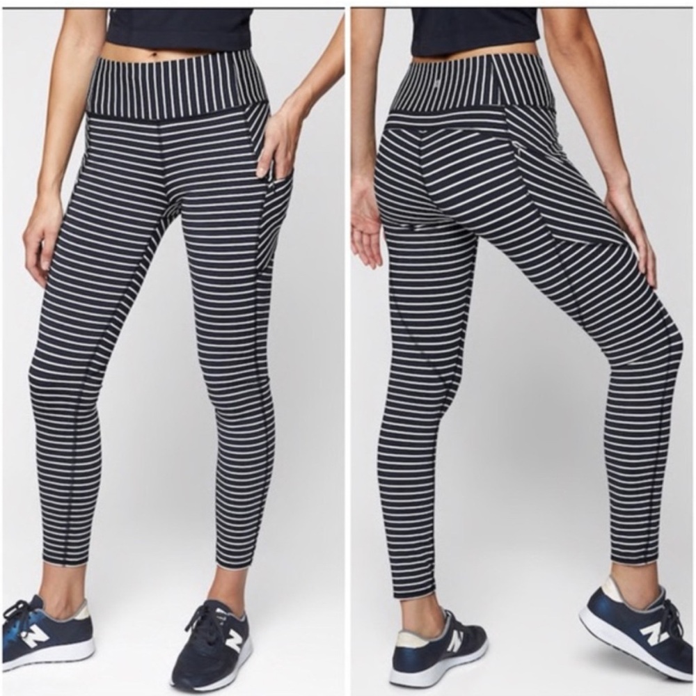 Athleta Contender Black and White 7/8 Striped compression tights